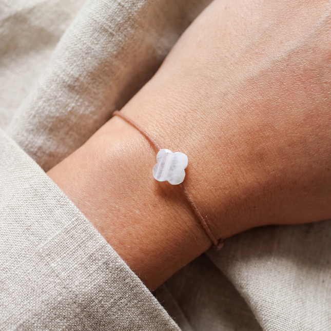 Petit Comité Armband Geboortesteen Mei Smaragd