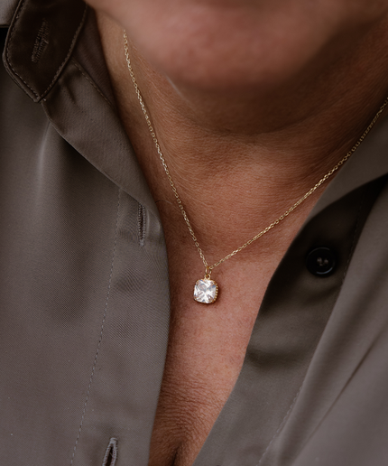 Petit Comité Geboortesteen Ketting april kristal