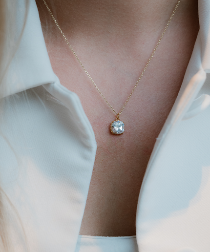 Petit Comité Geboortesteen Ketting april kristal