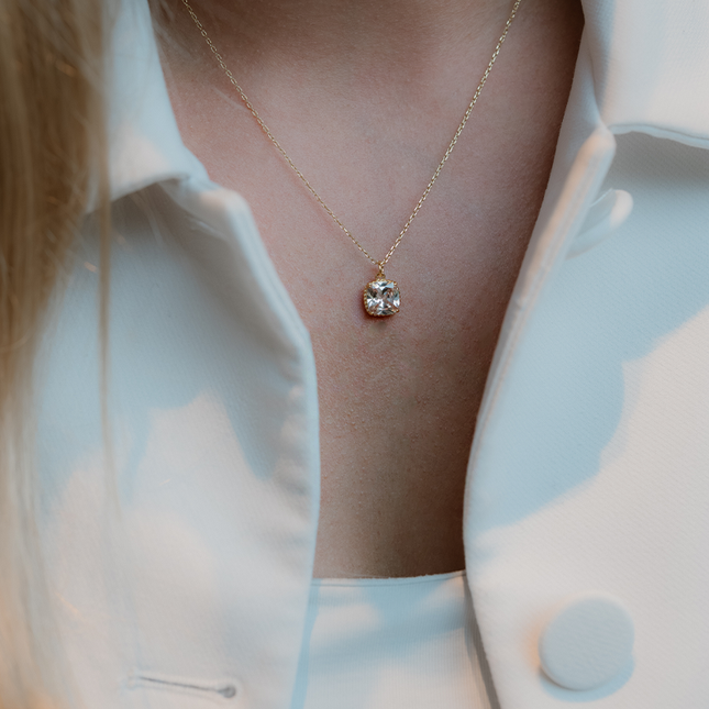 Petit Comité Geboortesteen Ketting juni maansteen