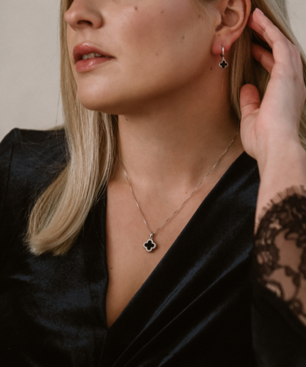 Petit Comité Ketting Klaver Onyx Diamand