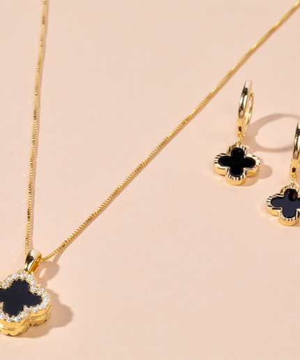 Petit Comité Oorbellen Klaver Onyx Zilver Diamand