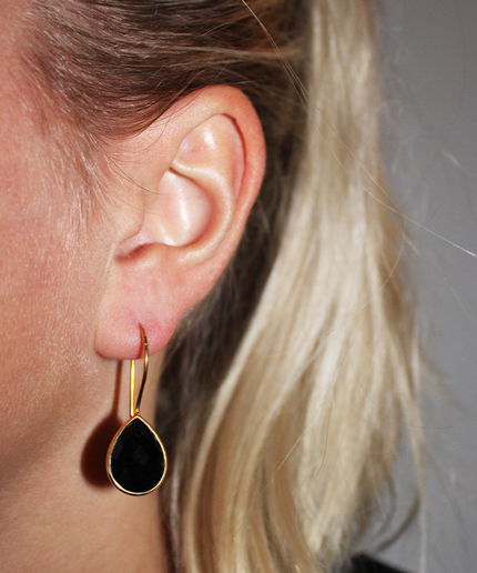 Petit Comité Oorbellen Zwarte Onyx Druppel