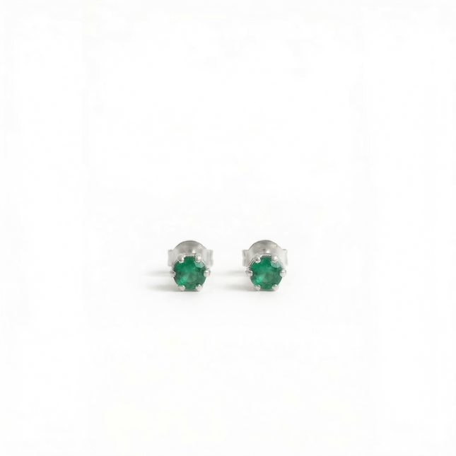 Petit Comité Oorknopjes Geboortesteen Mei Smaragd