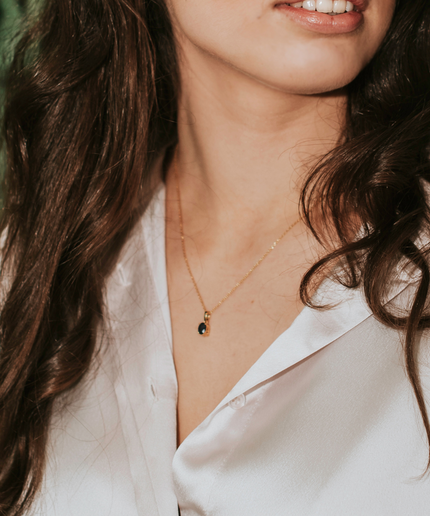 Petit Comité Vintage Ketting Geboortesteen December Blauw Topaas